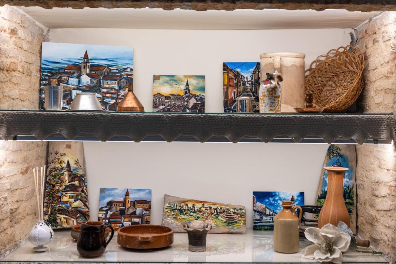 Agora' Castelnuovo Della Daunia B&B 외부 사진
